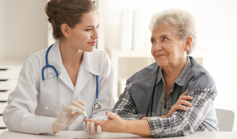 Diabetes: o que é e como prevenir complicações?
