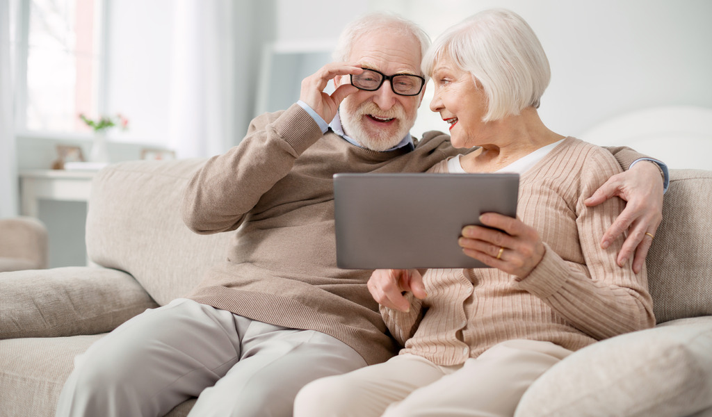 5 ferramentas tecnológicas essenciais para idosos