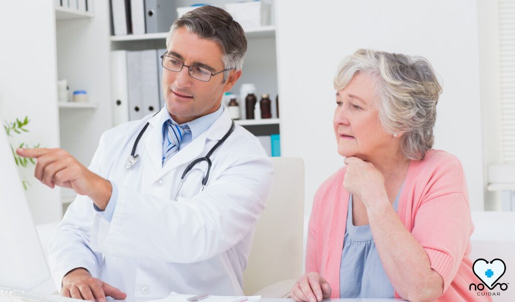 Qual a melhor forma de ajudar os idosos nas consultas médicas?